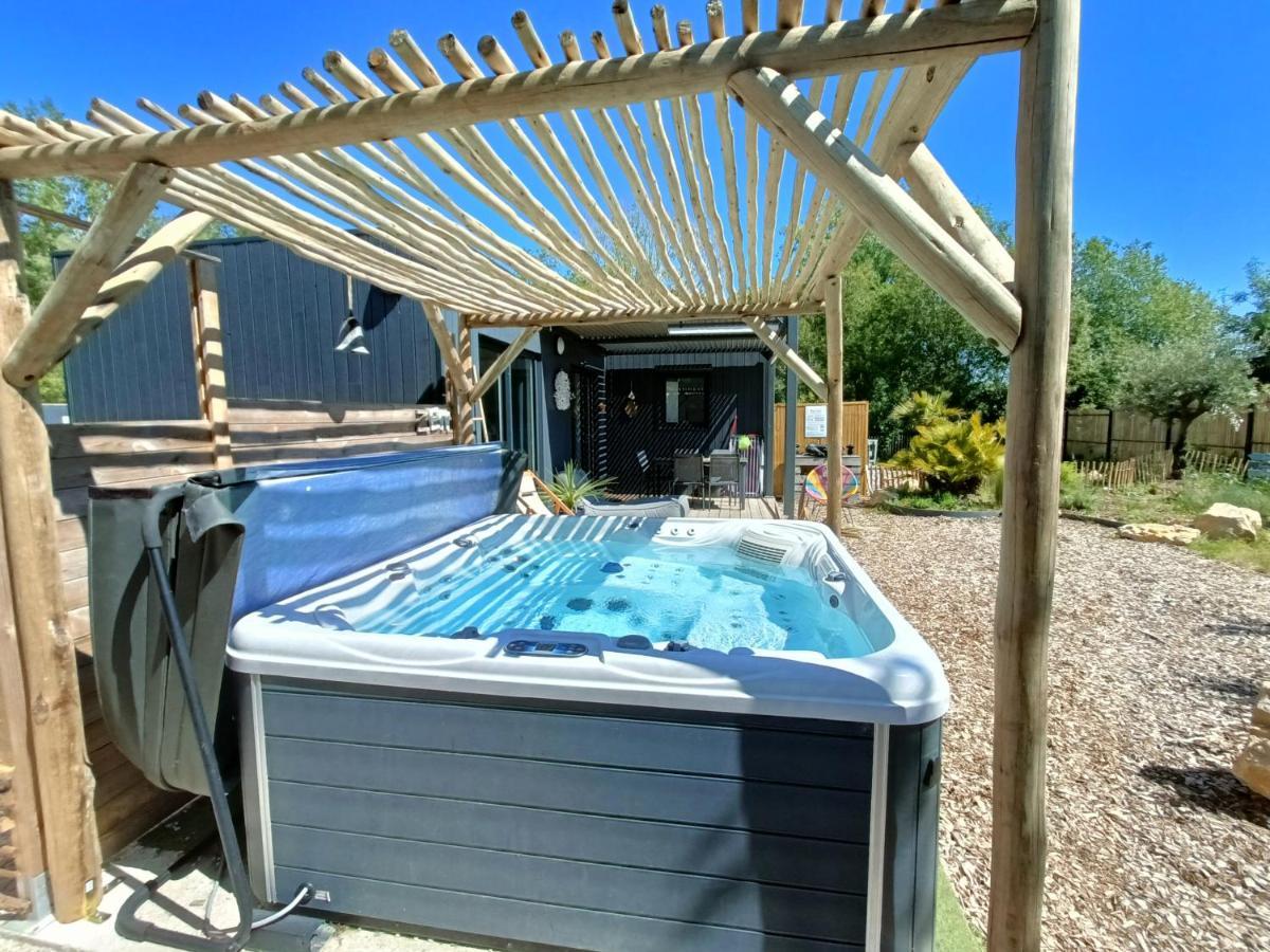 Auxptitsbonheurs SPA Saint-Jean-de-Monts Extérieur photo